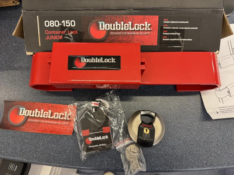 Shipping Container Door Bar Lock